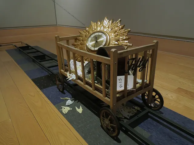 Cosmogony 2.0: "clockwork universe" crib
