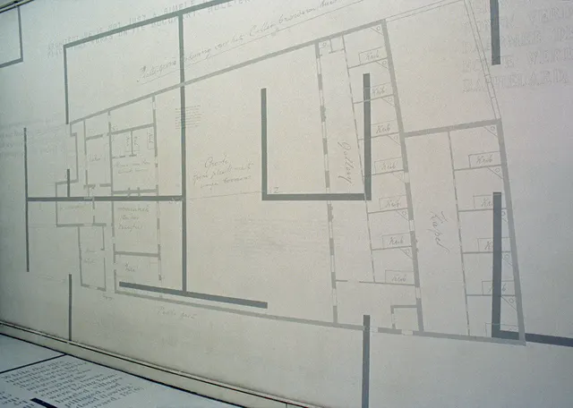 Mneme XXVII: Dolhuis [Madhouse]: medieval era wall: monastery plan (plague house and later, madhouse)