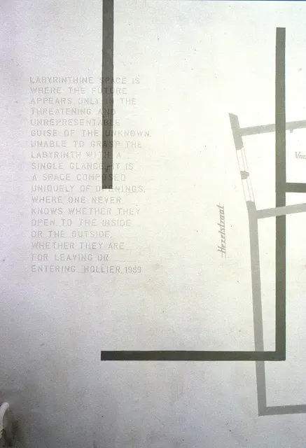 Mneme XXVII: Dolhuis [Madhouse]: detail: bank wall text regarding the unsettling nature of labyrinthine space